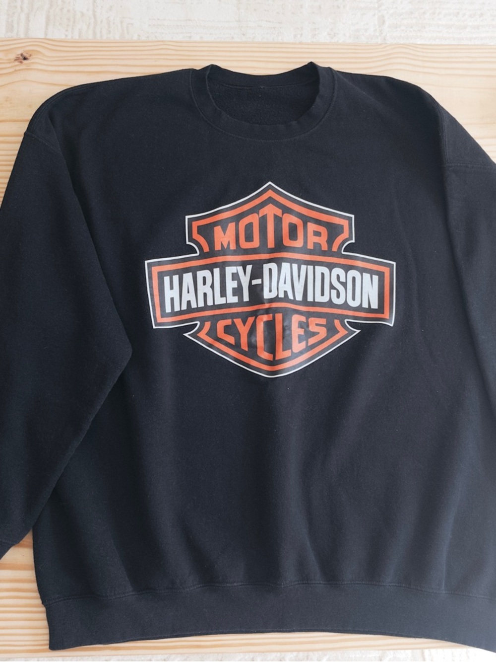 Harley-Davidson Black oversize Sweatshirt with Orange and White Shield Logo XL